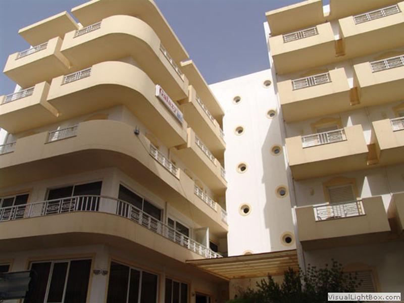 Galaxy Hotel Ierápetra エクステリア 写真