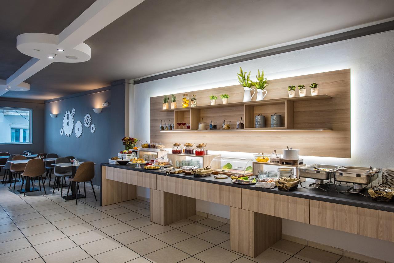 Galaxy Hotel Ierápetra エクステリア 写真