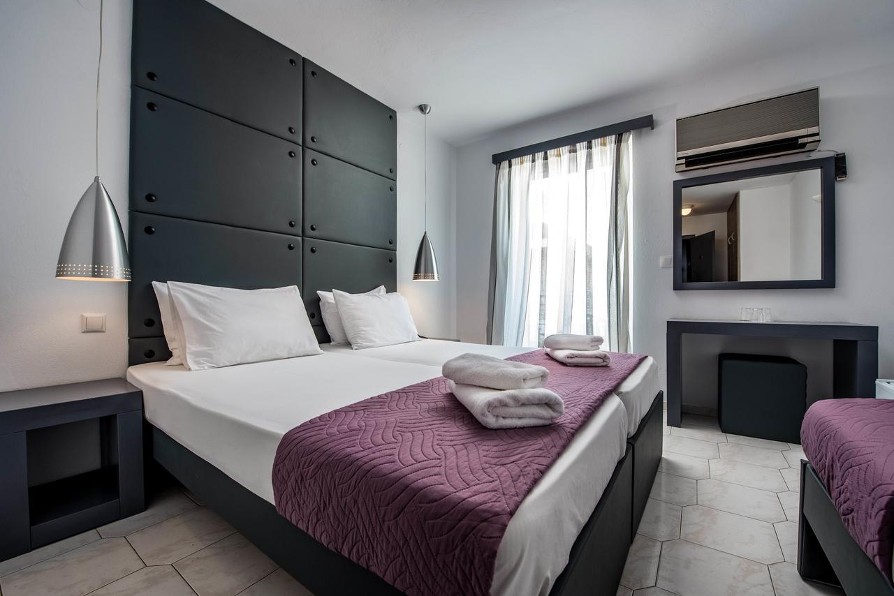 Galaxy Hotel Ierápetra エクステリア 写真